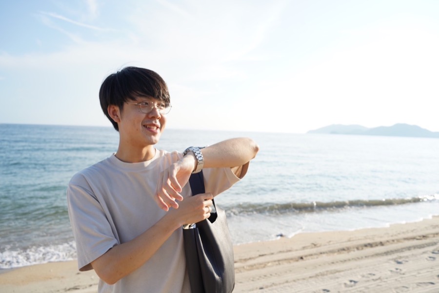 Ryuya Hora by the sea